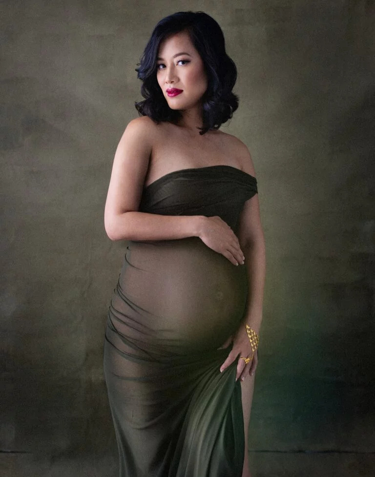 Why is third trimester best time for maternity boudoir shoot